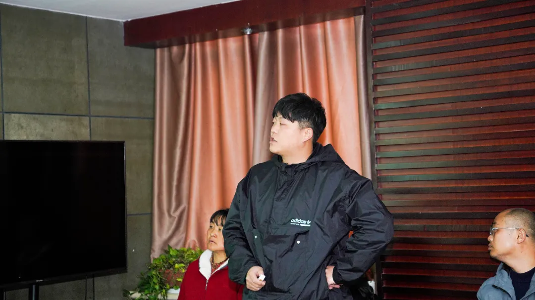 六大茶山2021年終述職圓滿完成，共迎百年榮耀&middot;雙十加冕的2022年